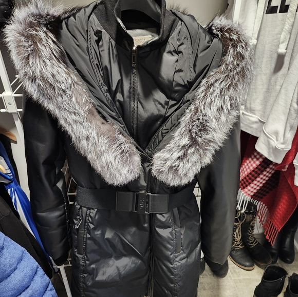 Woman winter coat - Picture 7 of 9